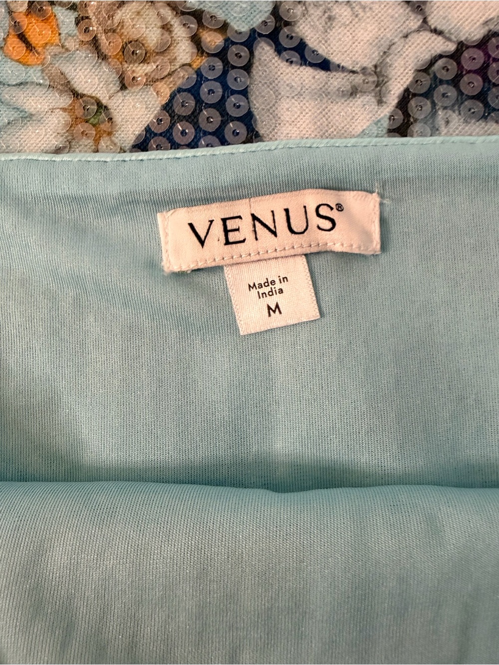 Sold Out Coquette Venus Spaghetti Strap Shift Floral Sequin Mini Dress Size M - Picture 6 of 8